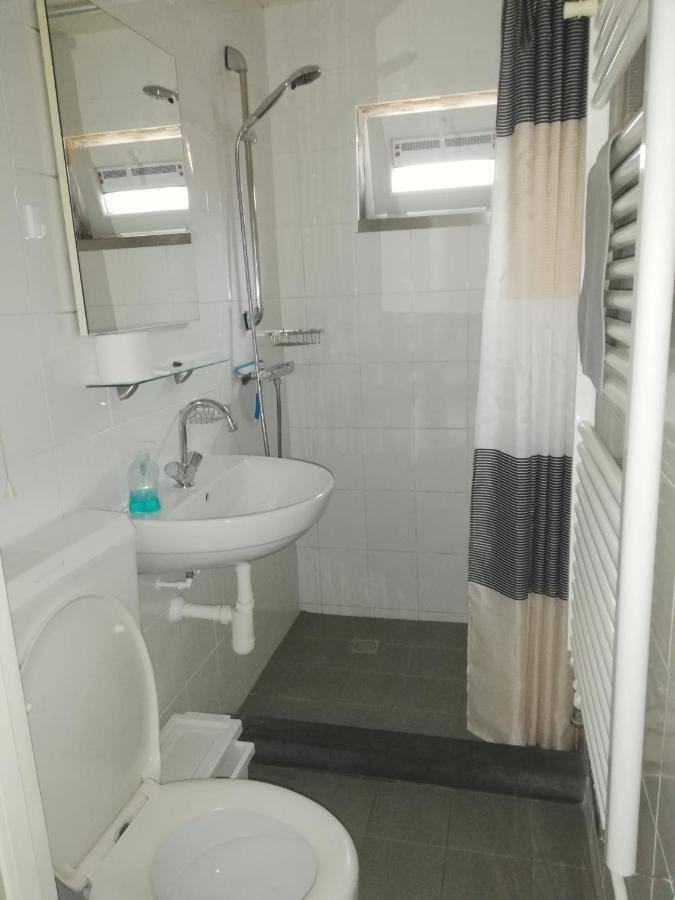 Rustige, Gelijkvloerse Vakantiewoning Met 2 Slaapkamers In Simpelveld, Zuid-Limburg Екстер'єр фото